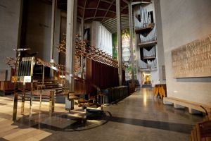 coventry cathedral 14 sm.jpg